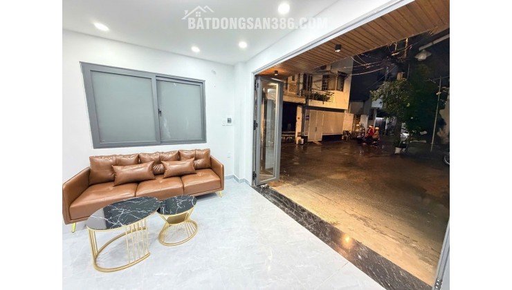 Nhà mới đẹp ở ngay Aeon Tân Phú, 45m2, hẻm 5m ô tô thông mà chỉ 4Đ nhỏ